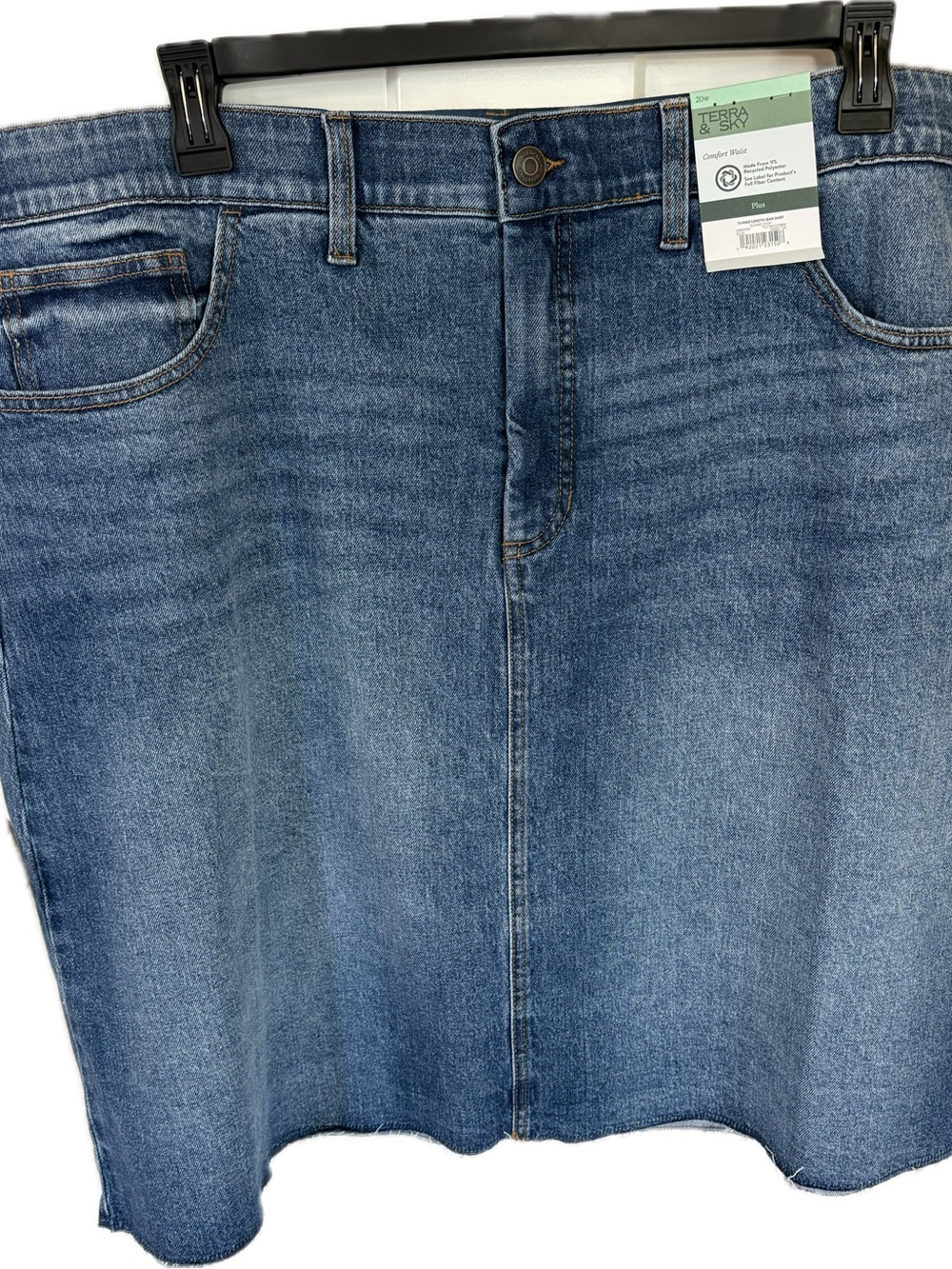 NWT Terra & Sky Knee Length Blue Denim Skirt 20W Unfinished Hem